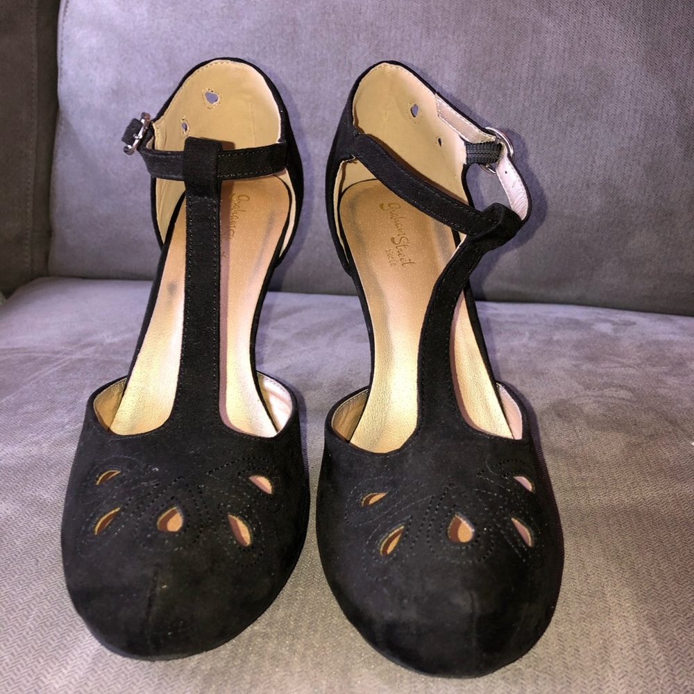 Graham Street Shoe Co Heels